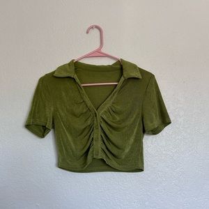 Green cropped shirt
